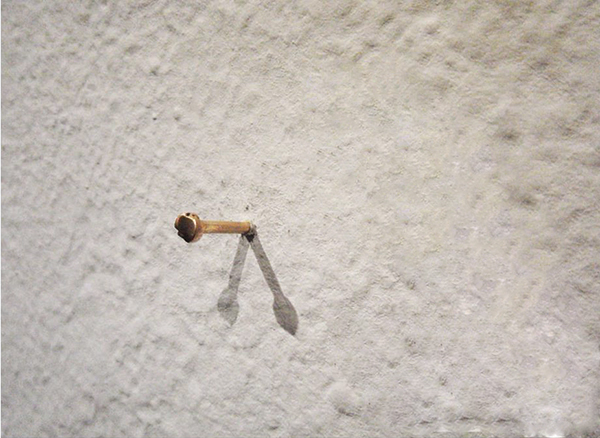 Carlo Speranza. 2019 (Goldnails), 2012; 24-Karat gold; 2.5 x 0.3 x 0.2 centimeters. Courtesy of the Artist.