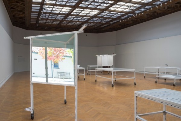 Sarah Oppenheimer, 2014; installation view, Mills College Art Museum. Courtesy of the Artist and Mills College Art Museum.