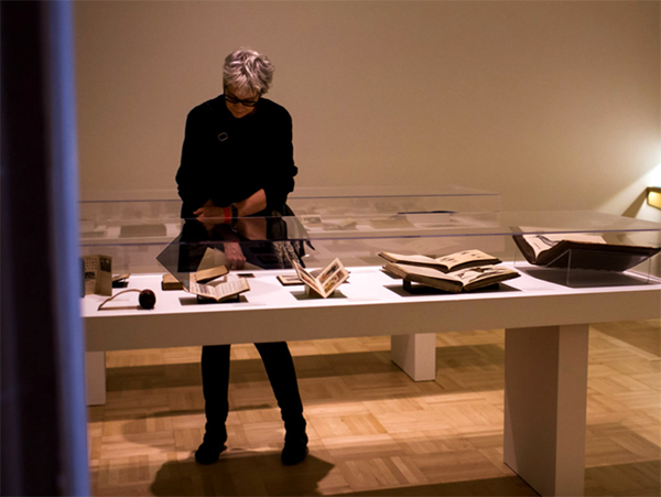 Ann Hamilton, the common S E N S E, 2014, courtesy of Henry Art Gallery, Seattle. Photo: Jonathan Vanderweit.